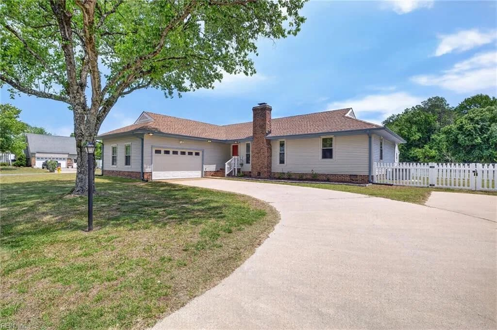 401 Cannon DR, CARROLLTON VA 23314 - Main photo