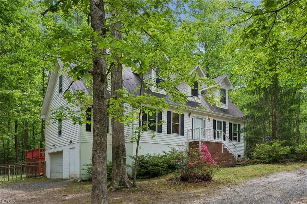 10161 Deer Trace Ln NONE, GLOUCESTER VA 23061 - Photo 3