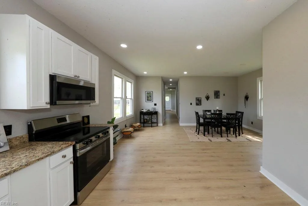 1850 Azalea AVE, PORTSMOUTH VA 23704 - Photo 4