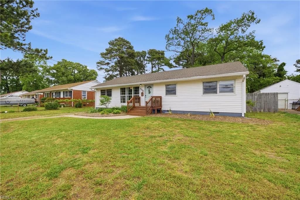 110 Lynnhaven DR, HAMPTON VA 23666 - Photo 3
