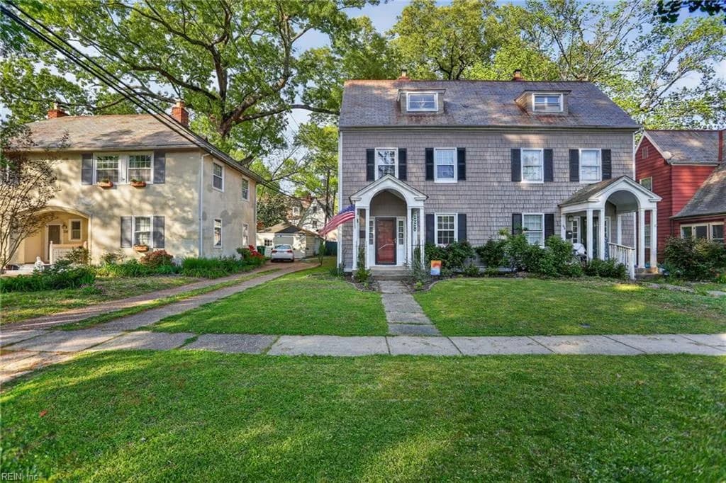 310 PALEN AVE, NEWPORTNEWS VA 23601 - Photo 4
