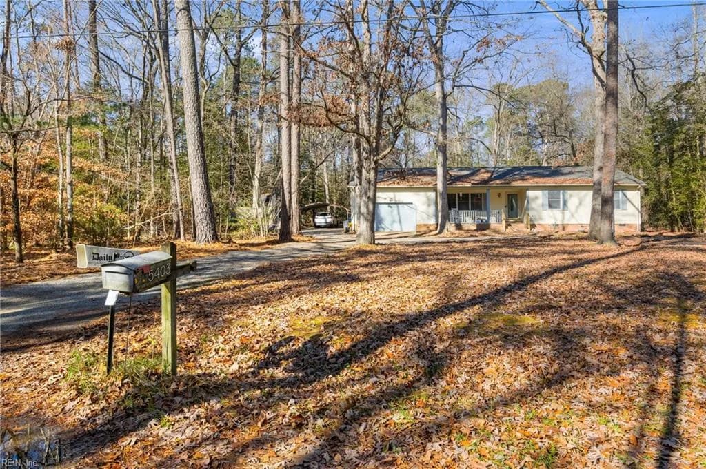 5403 Jonquil LN, GLOUCESTER VA 23061 - Photo 5