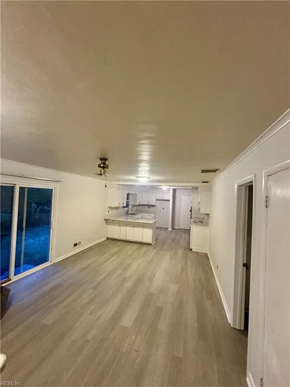 8145 Camellia RD, NORFOLK VA 23518 - Photo 5