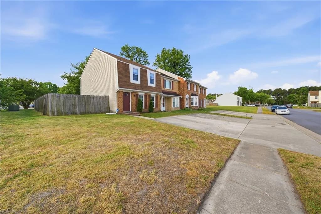 5661 Campus DR, VIRGINIABEACH VA 23462 - Photo 3