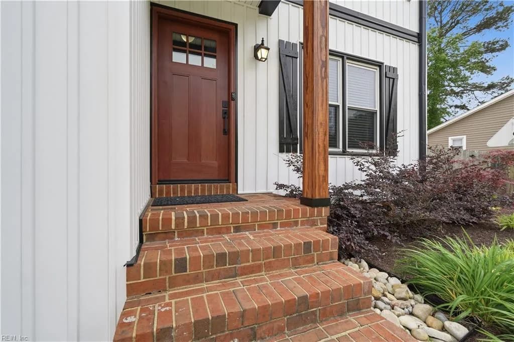 2432 Hunts Neck TRL, VIRGINIABEACH VA 23456 - Photo 4