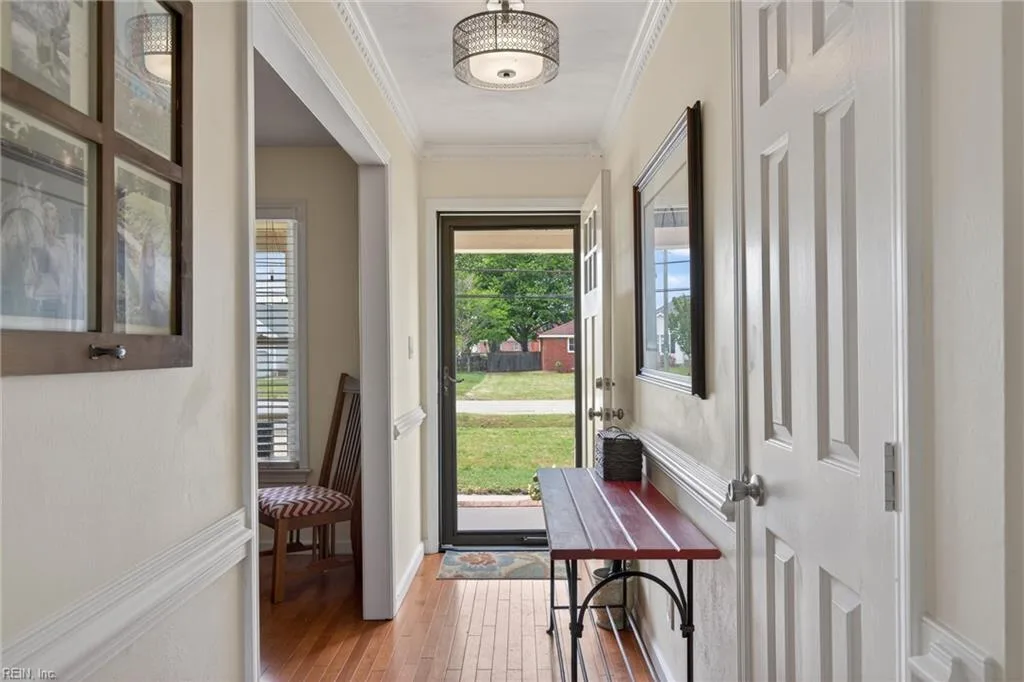 573 Etheridge RD, CHESAPEAKE VA 23322 - Photo 4