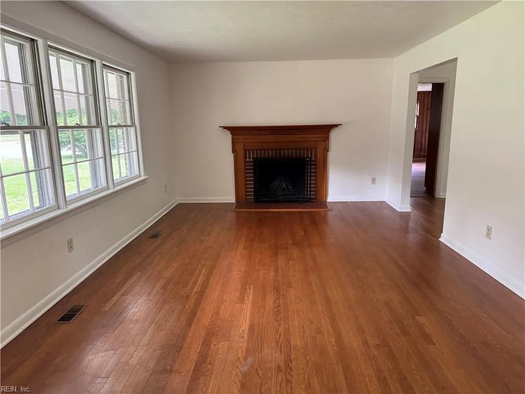 390 Hiden BLVD, NEWPORTNEWS VA 23606 - Photo 4