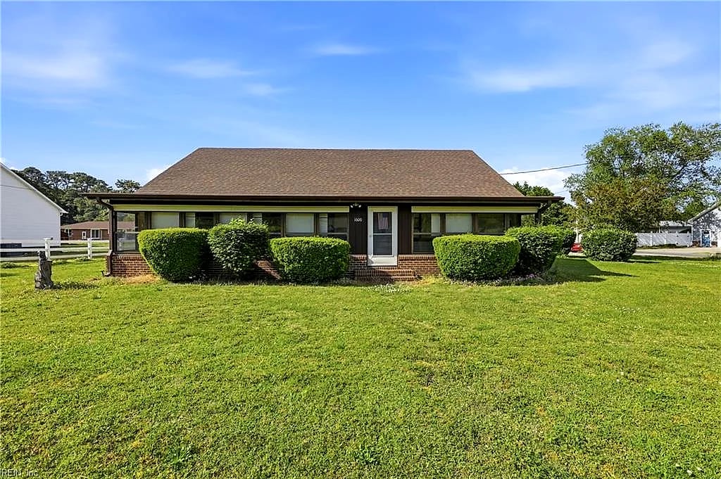 1600 W Main ST, Elizabeth City — 3 bed Residential, 1,710 sqft