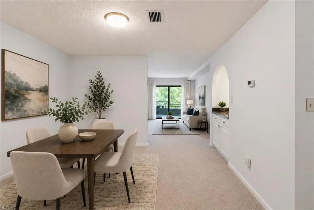 255 College Cross, Norfolk, VA 23510, USA - Photo 3