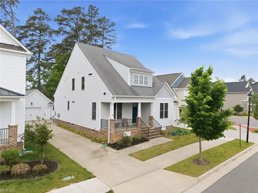 1435 Waltham LN, NEWPORTNEWS VA 23608