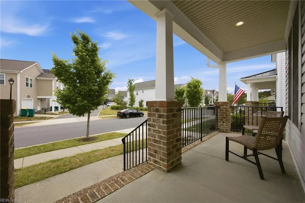 1435 Waltham LN, NEWPORTNEWS VA 23608 - Photo 4