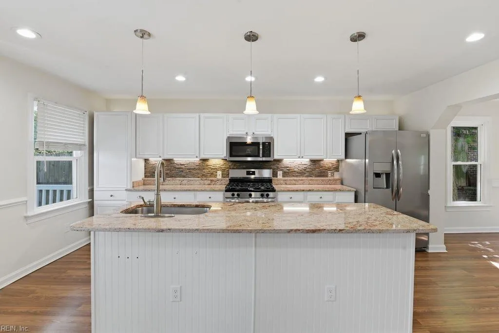 3804 Caroline AVE, PORTSMOUTH VA 23701 - Photo 4