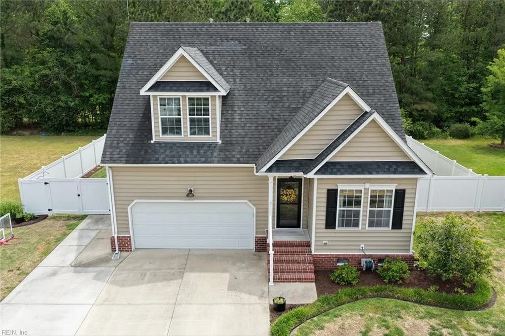 718 Creekwood DR, CHESAPEAKE VA 23323 - Photo 3