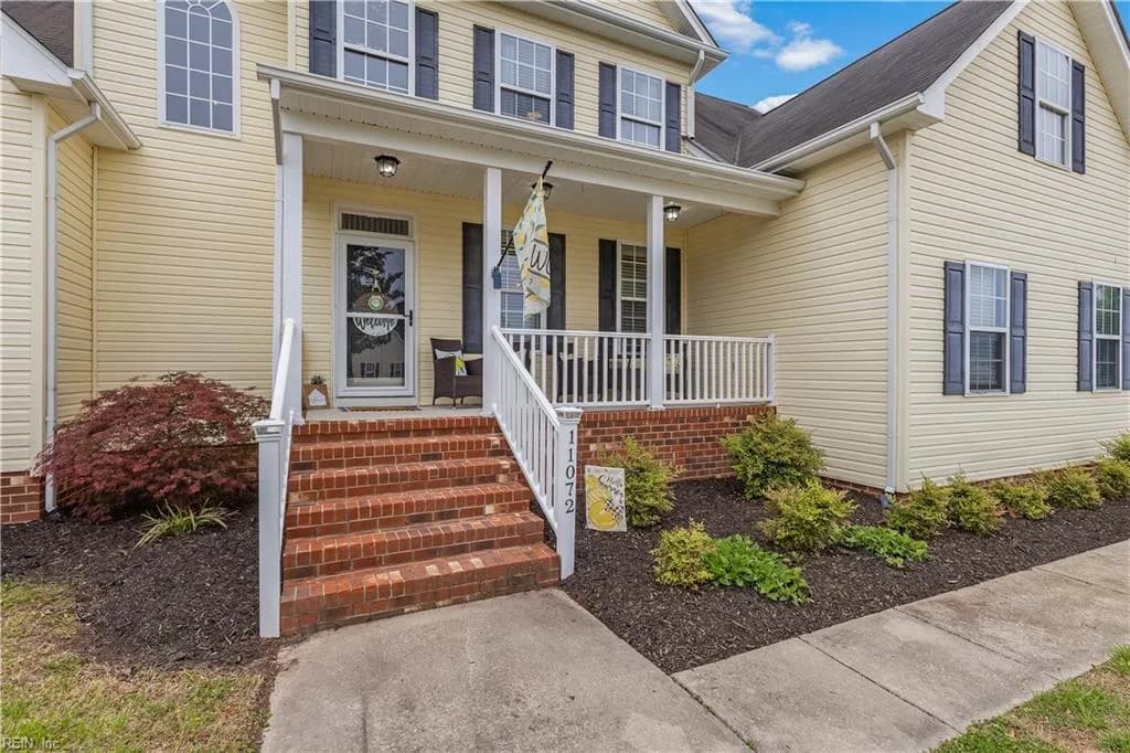 11072 Wythe DR, WINDSOR VA 23487 - Photo 4
