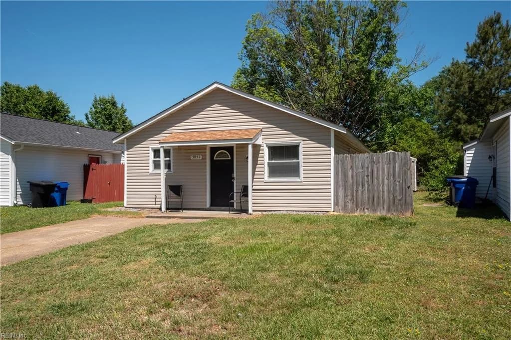 3851 Sugar Creek CIR, PORTSMOUTH VA 23703 - Photo 4