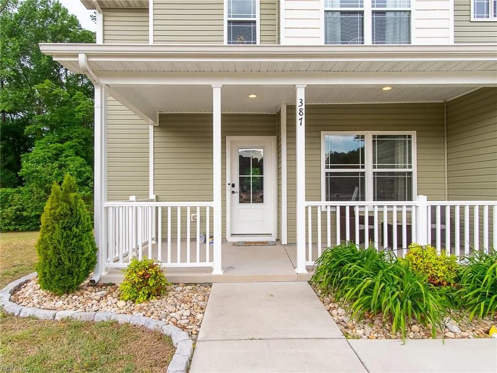 387 N College DR, FRANKLIN VA 23851 - Photo 4