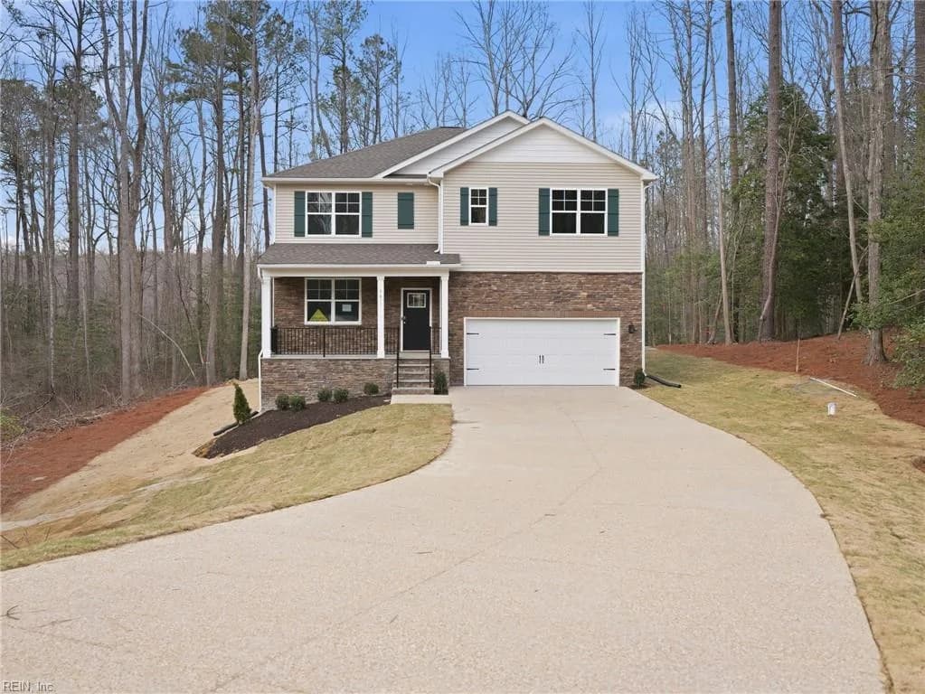 7611 Patriots WAY, GLOUCESTER VA 23061 - Main photo