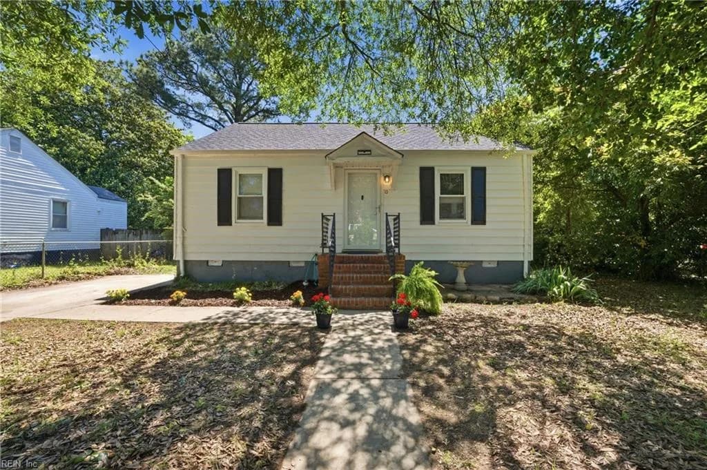10 Brentwood DR, HAMPTON VA 23669 - Photo 4