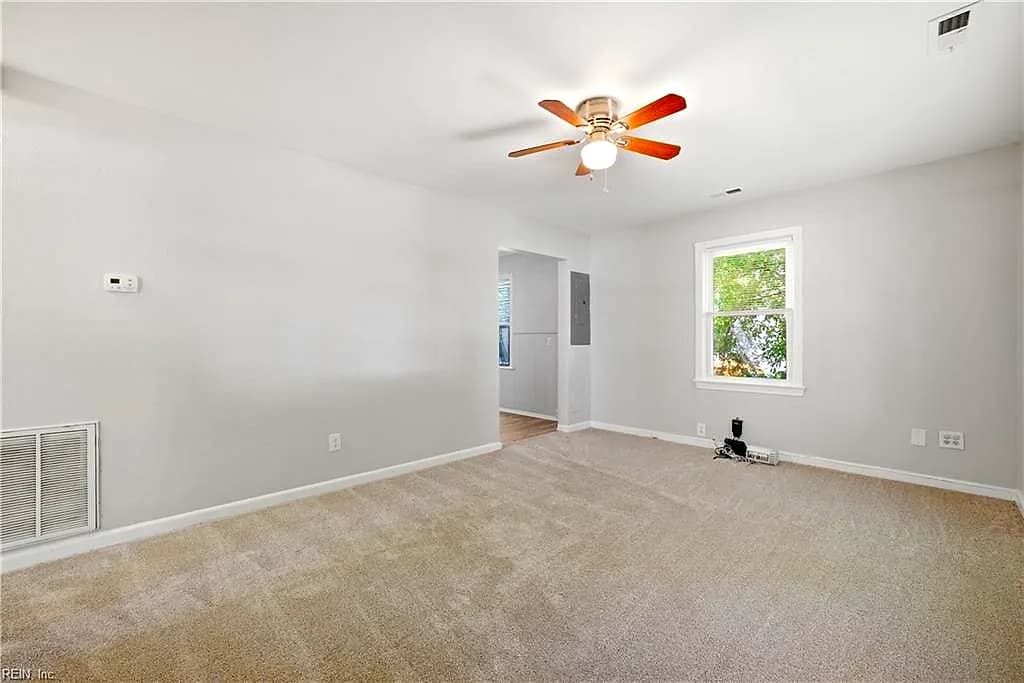10 Brentwood DR, HAMPTON VA 23669 - Photo 5