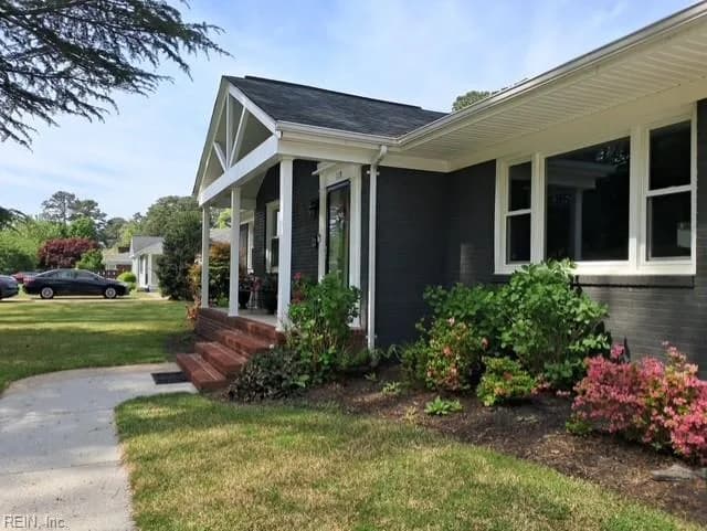 119 Longwood DR, NEWPORTNEWS VA 23606 - Photo 5