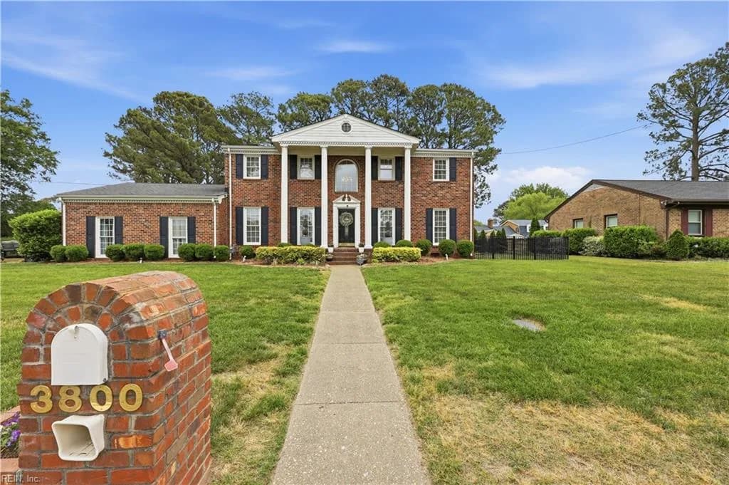 3800 Shoreline DR, PORTSMOUTH VA 23703 - Photo 4
