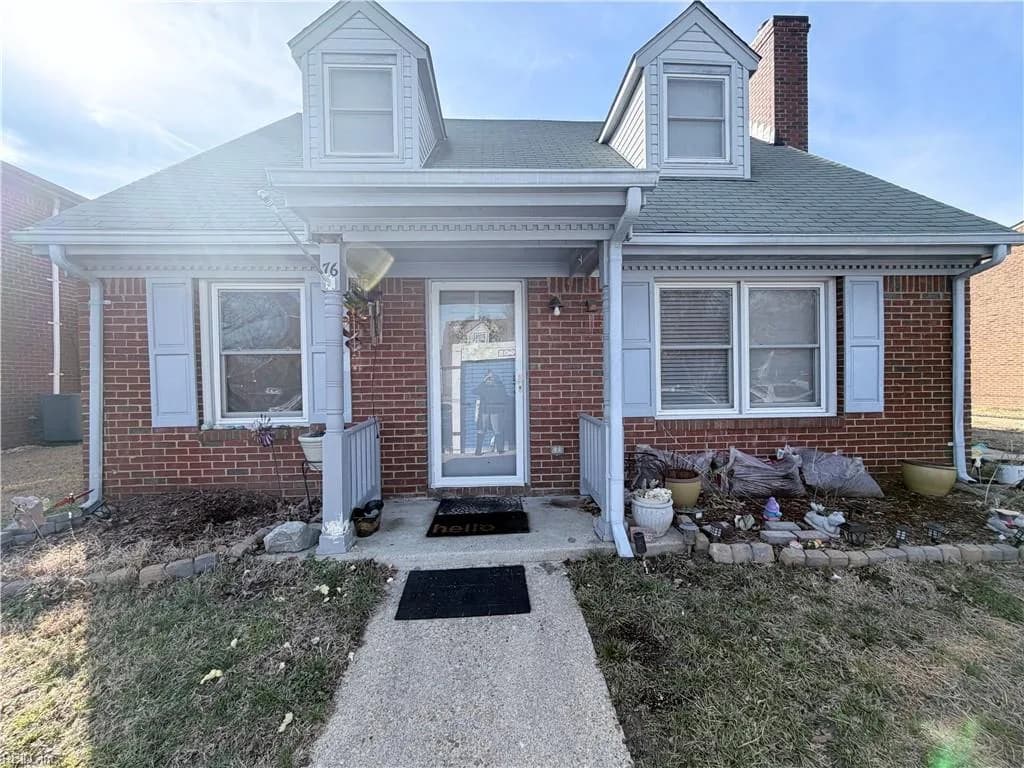 76 Glascow WAY, HAMPTON VA 23669 - Main photo
