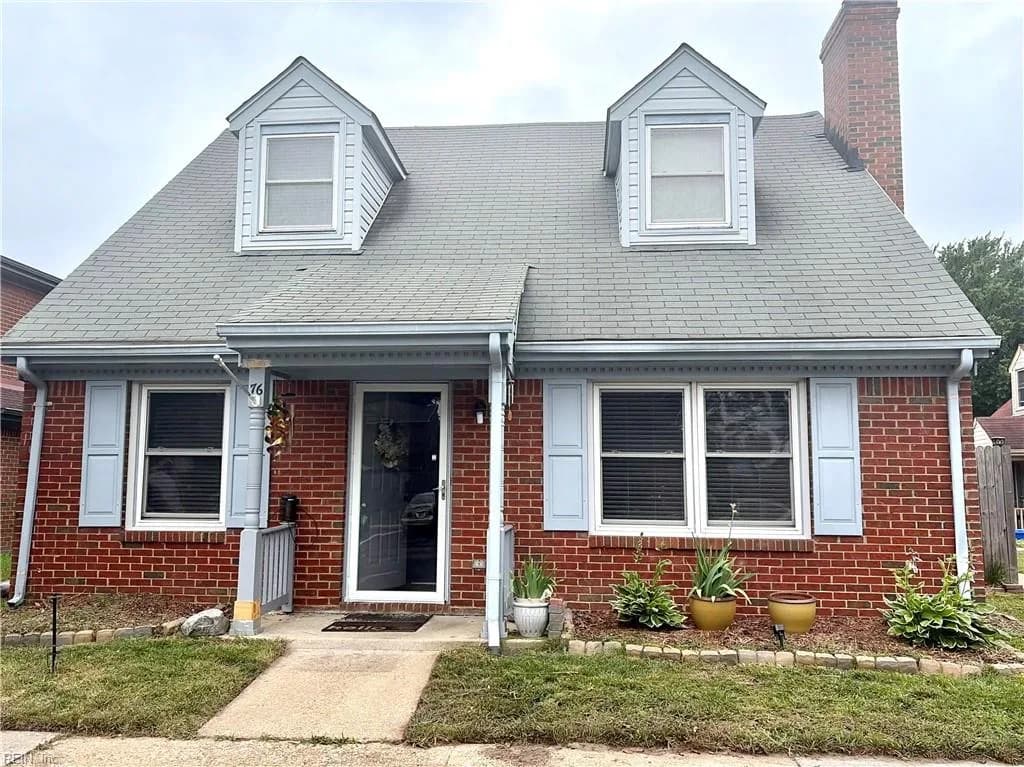 76 Glascow WAY, HAMPTON VA 23669 - Photo 2