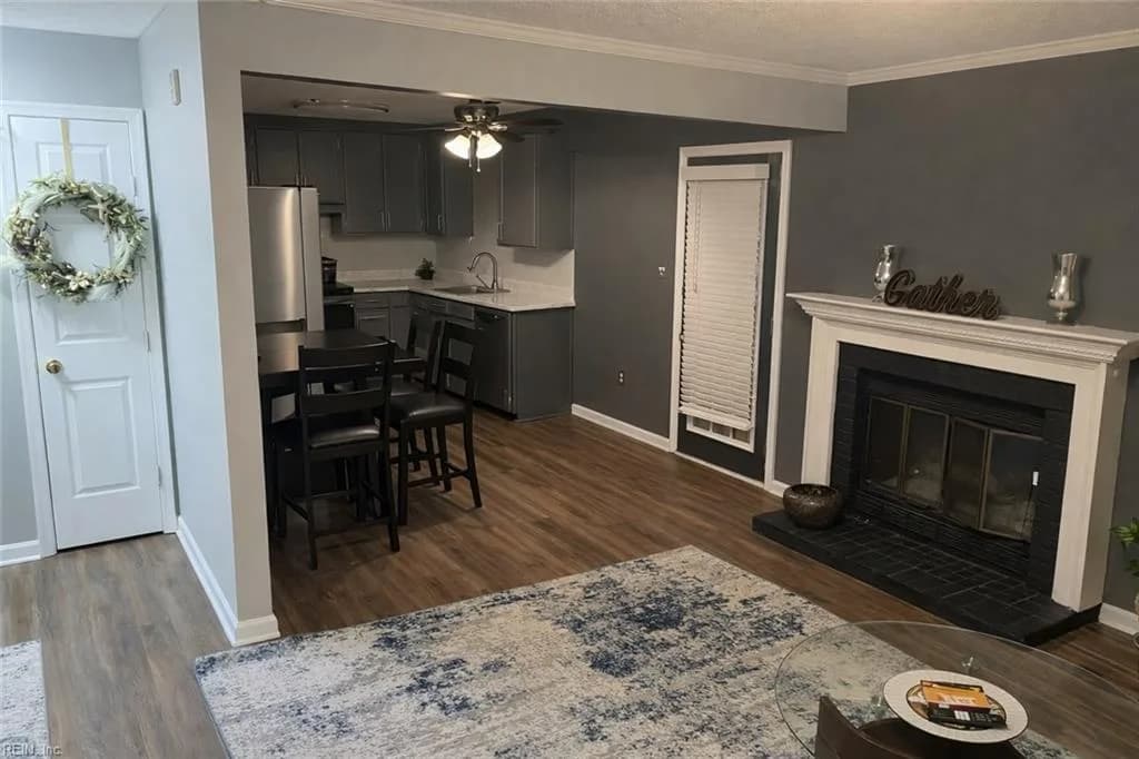 76 Glascow WAY, HAMPTON VA 23669 - Photo 3