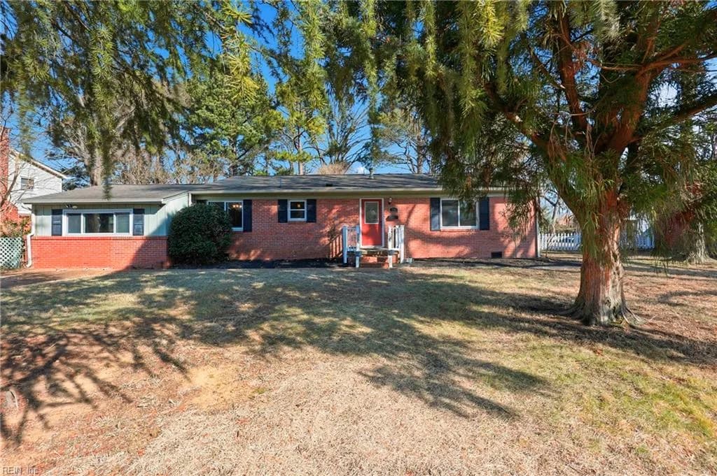 30 Meadowbrook DR, HAMPTON VA 23666 - Photo 2
