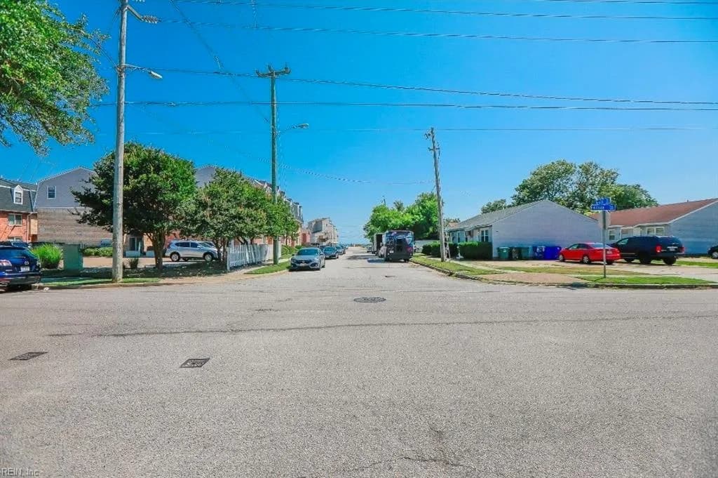 1203 Hillside AVE #E1, NORFOLK VA 23503 - Photo 4