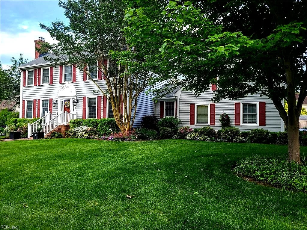 725 Harris Point DR, Virginia Beach — 4 bed Residential, 2,905 sqft