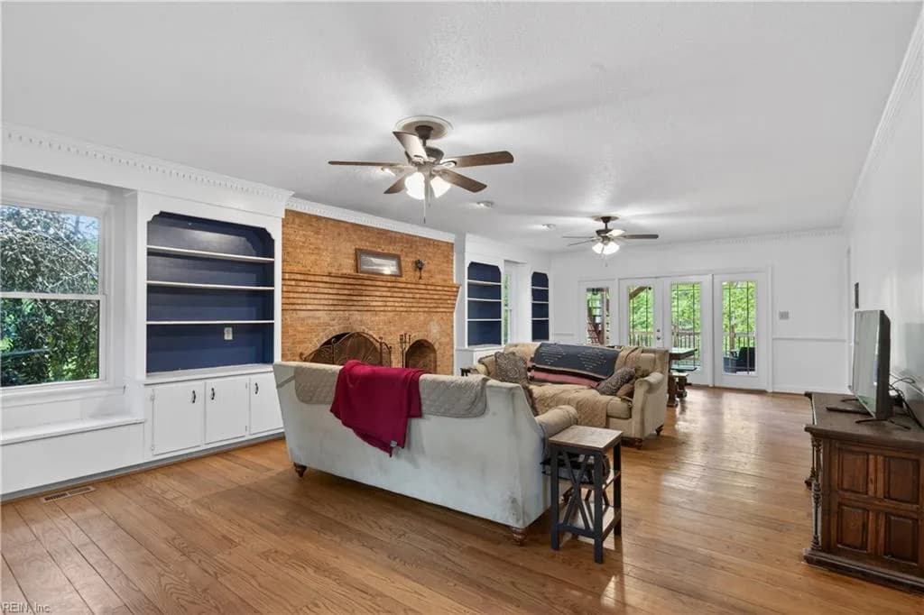 25 Saint Catherine DR, CARROLLTON VA 23314 - Photo 4
