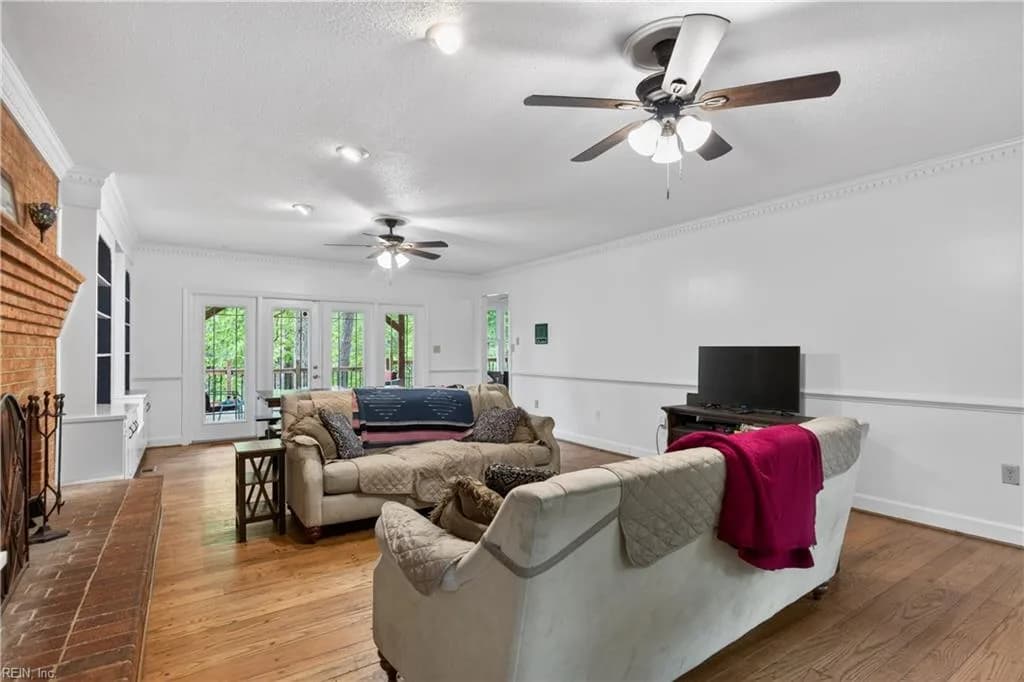 25 Saint Catherine DR, CARROLLTON VA 23314 - Photo 5