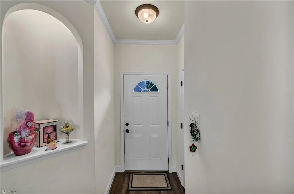 2833 Estella WAY, CHESAPEAKE VA 23325 - Photo 4
