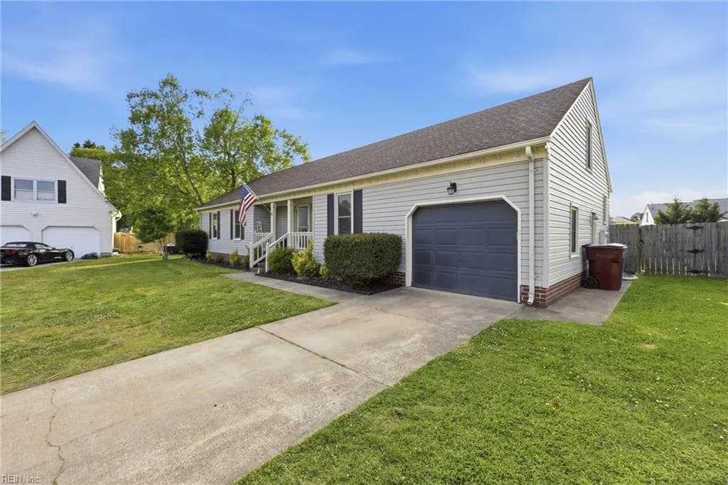 312 Gallenway TER, CHESAPEAKE VA 23322 - Photo 3