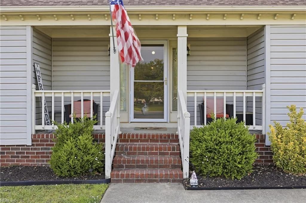 312 Gallenway TER, CHESAPEAKE VA 23322 - Photo 4