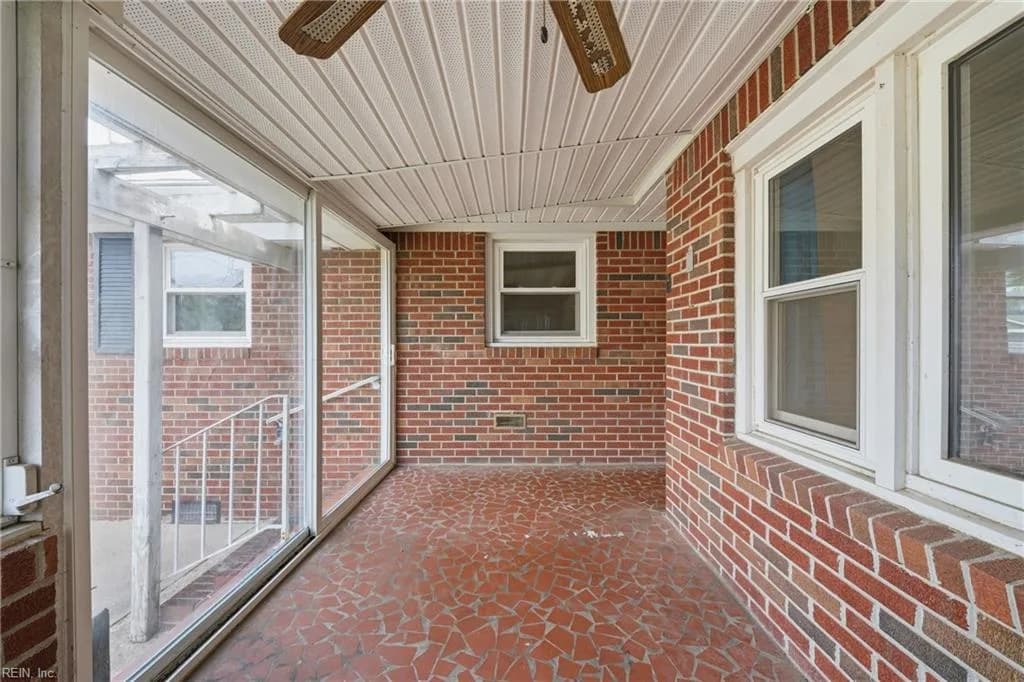 1332 Carlton CT, NORFOLK VA 23503 - Photo 4