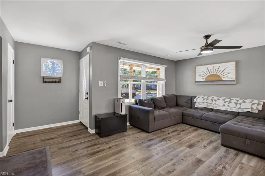 465 Garrison PL, VIRGINIABEACH VA 23452 - Photo 5
