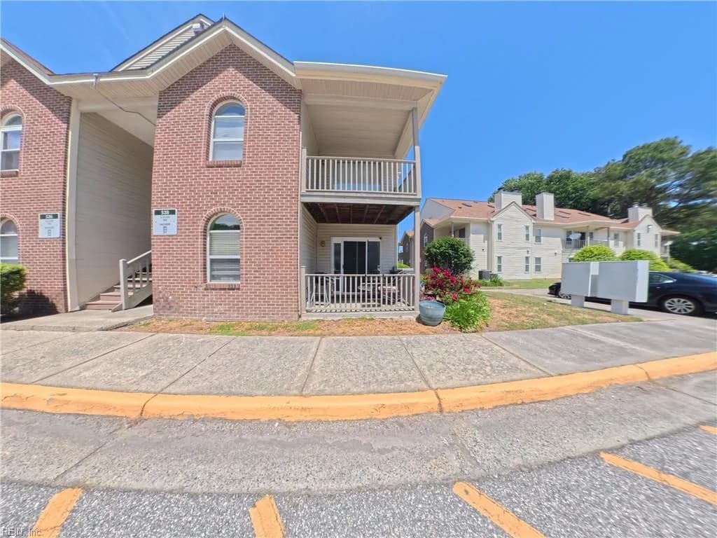 528 Rainbow CT #103, NEWPORTNEWS VA 23608 - Main photo