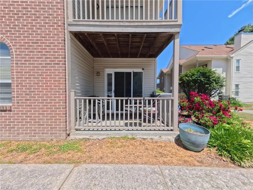 528 Rainbow CT #103, NEWPORTNEWS VA 23608 - Photo 3