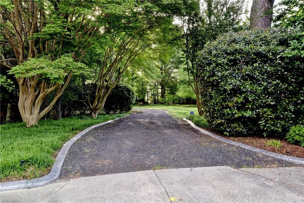 13 Fox Gate WAY, HAMPTON VA 23664 - Photo 4