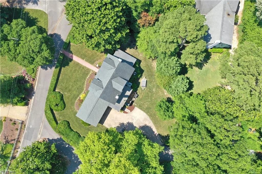 1043 Algonquin RD, NORFOLK VA 23505 - Photo 4