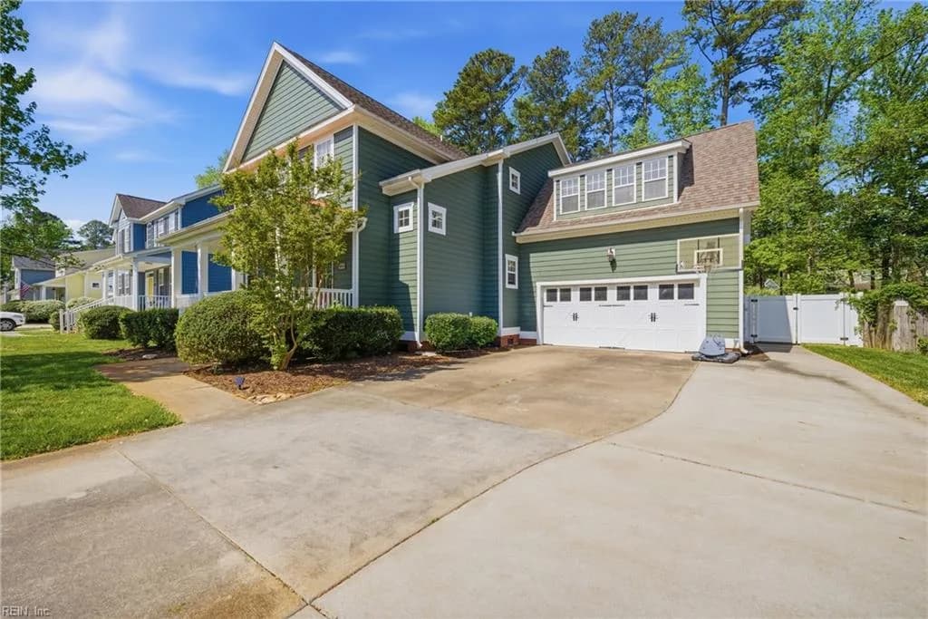 1972 Beechwood RD, CHESAPEAKE VA 23323 - Photo 5