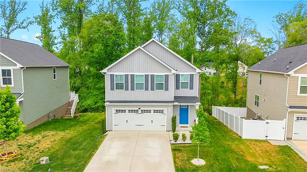 215 Lorraine DR, Williamsburg — 4 bed Residential, 2,176 sqft