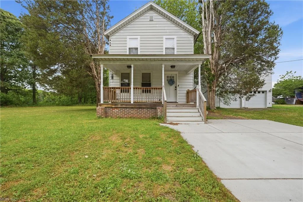 2306 Bainbridge BLVD, CHESAPEAKE VA 23324