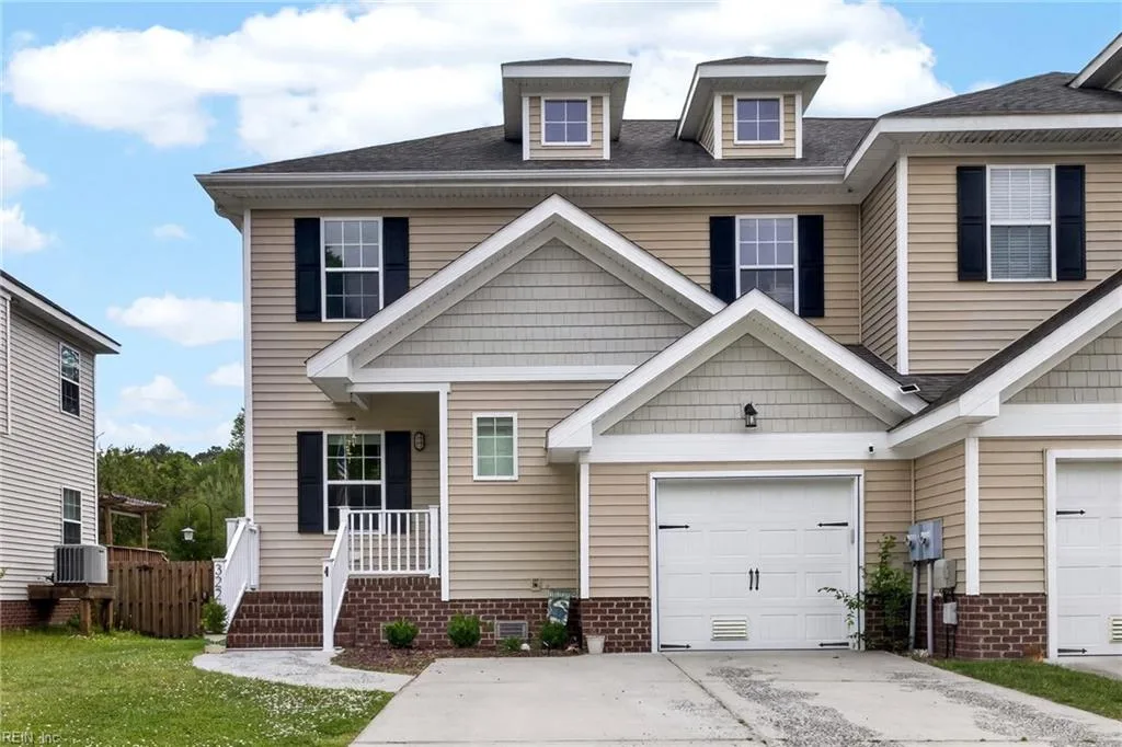 322 Snowberry LN, CHESAPEAKE VA 23320 - Photo 2