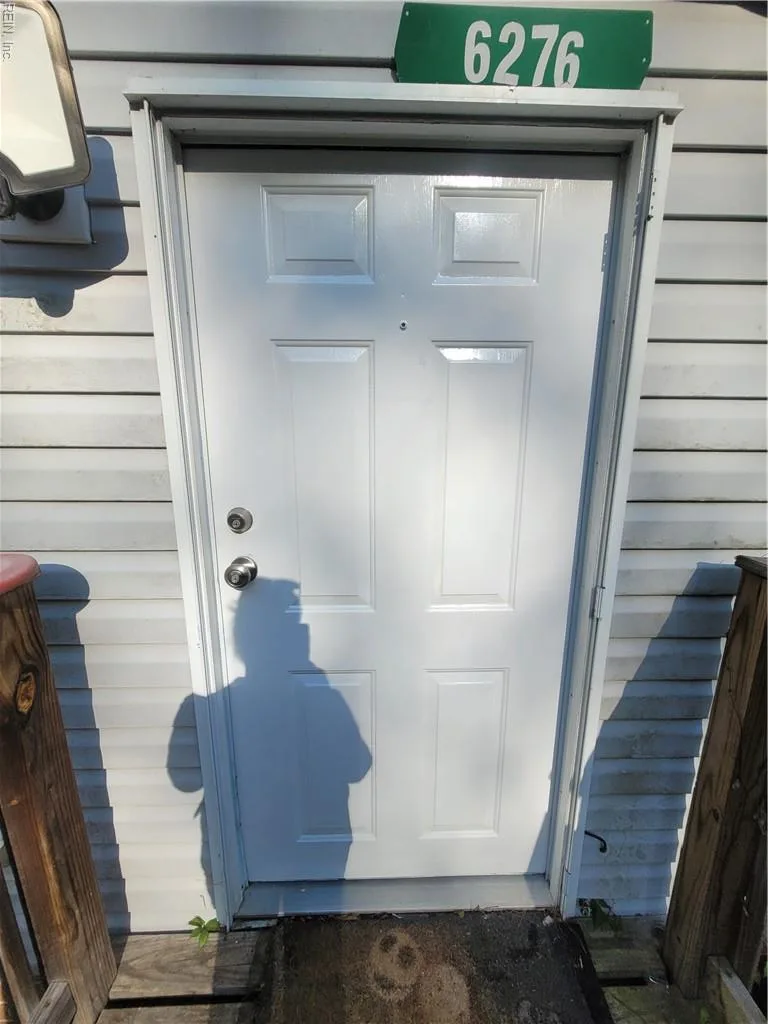 6276 Ramblewood LN, HAYES VA 23072 - Photo 5
