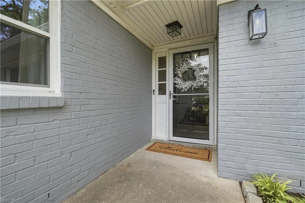 813 Aqueduct CT, VIRGINIABEACH VA 23464 - Photo 4