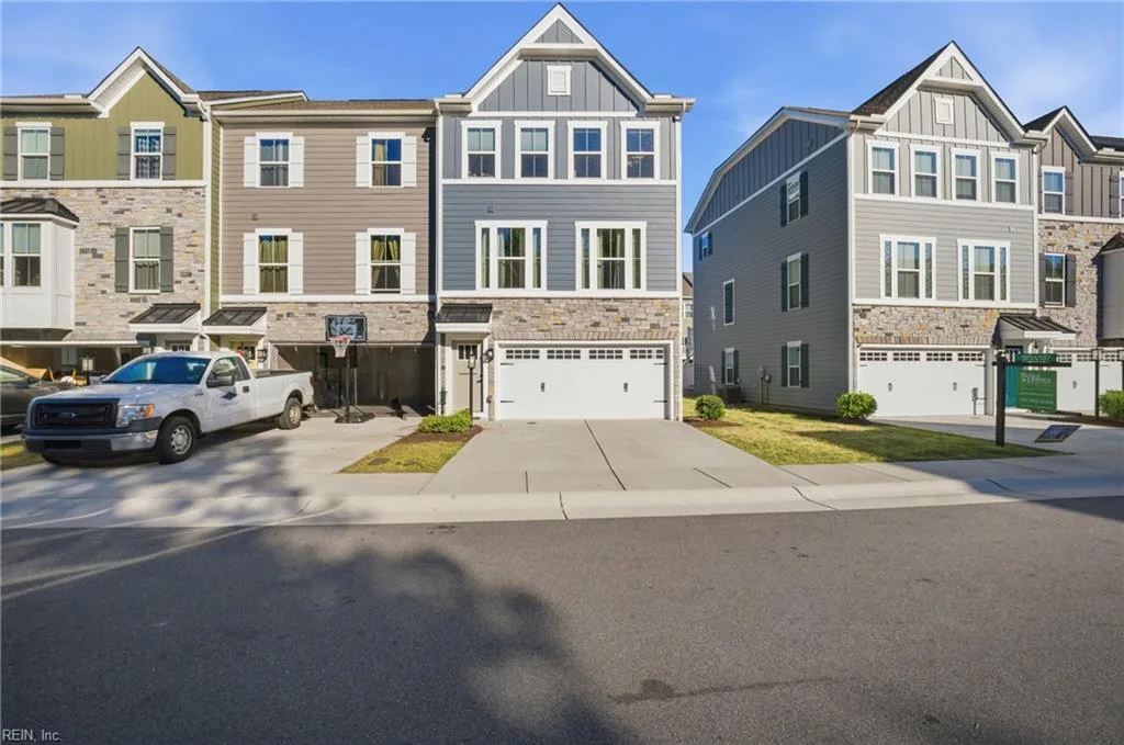 959 Gabion WAY, CHESAPEAKE VA 23322