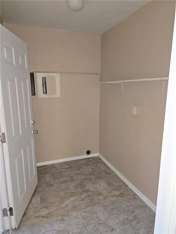 831 Devonshire CT, VIRGINIABEACH VA 23462 - Photo 4